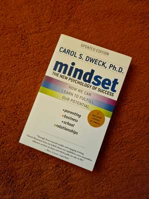 Mindset The New Psychology Of Success cover